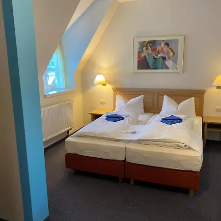 Hotel Zum Schlosswirt 3*