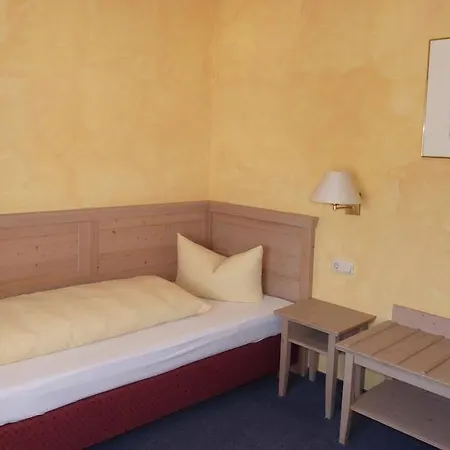 Zum Schlosswirt 3* Dietfurt